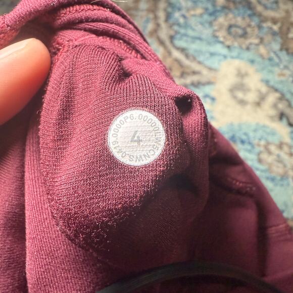 Lululemon Wunder Under Lunar New Year - Picture 4 of 6